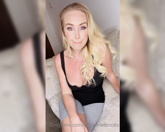 Lucyannebrooks - WISHLIST WEDNESDAY  CORRUPTED BY MY STEPMUM  Part  You should be ha 5 (03.06.2020)