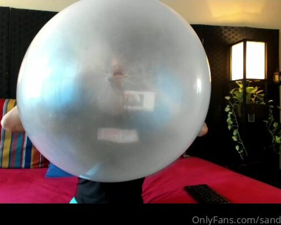 Goddesssandi - Big bubbles Purchase in HD here httpswww.clipssale.comstudio QS (07.10.2020)