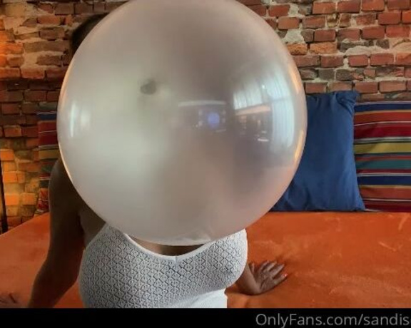 Goddesssandi - Bubbles Part M (15.11.2020)