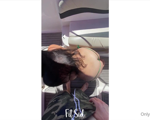 Fitsid - FULL VIDEO Horizontal Version Giving The Boat Captain a Bj  Titty Fuck ah (19.09.2020)