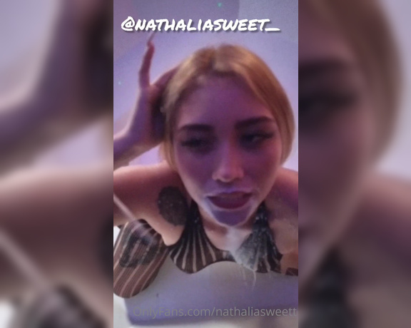 Nathaliasweett - Me encanta ahogarme con lechita o (10.12.2020)