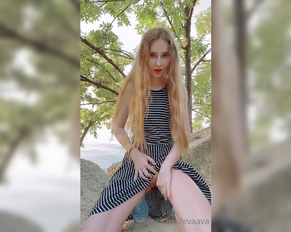 Evaava - I’m feeling so naughty when I walk without panties oQ (22.09.2021)