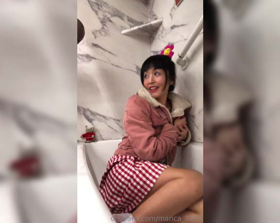 Maricahase - Video Relaxing in the tub #public #homedepo (@.@) 6f (17.02.2019)