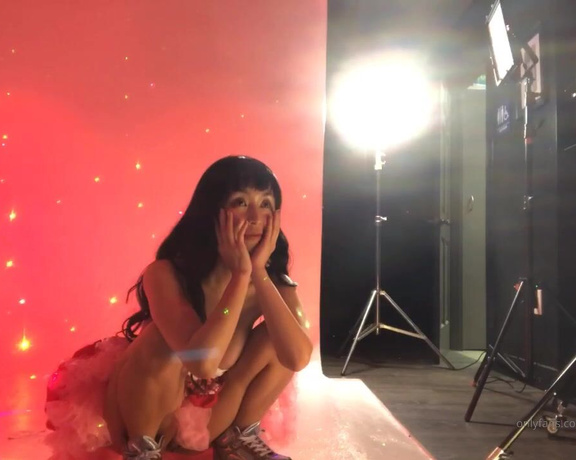 Maricahase - Video BTS of my sexy photo shoot) j (01.04.2019)