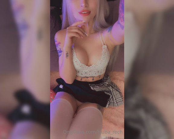 Leahmeow - Open this for some lewd photos and video t2 (05.12.2020)