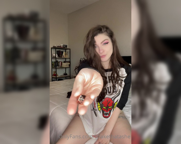 Shakethatashe - Your local Dungeon Master has a fun game for you! I want to masturbate T (11.08.2022)