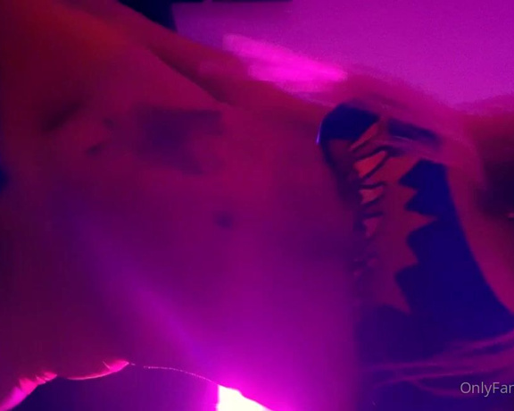 Jesse Jane - @Jessejanex Dancing naked like a dork lol,  Big Tits, Milf