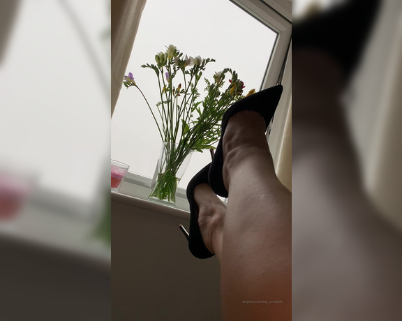 Lady Annabelle - High heels in the morning,  Big Tits, Milf, boot fetish, foot fetish, nylon fetish, Goddess, Femdom