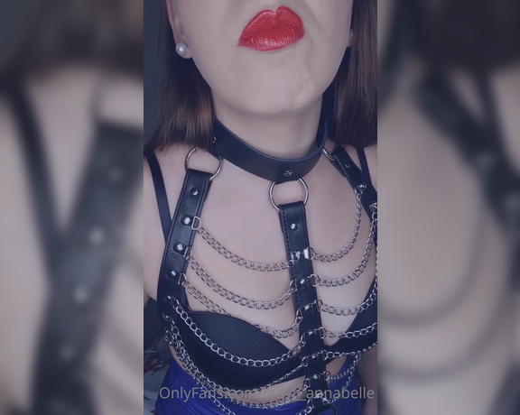 Lady Annabelle - Good morning My boys. Well the other day I was speaking to one of you about chewing fetish so I deci,  Big Tits, Milf, boot fetish, foot fetish, nylon fetish, Goddess, Femdom