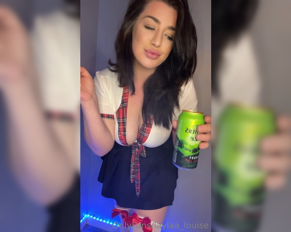 Laylaa_louise - True story I was % that naughty smoking drinking student! + likes and 0 (05.06.2023)