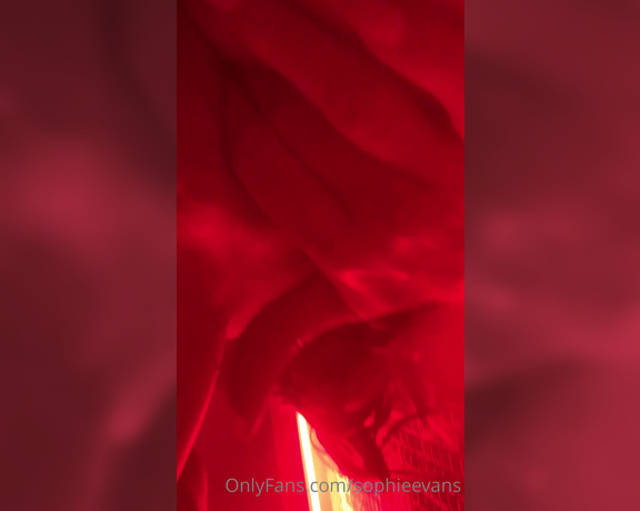 Sophieevans - OnlyFans Video S (15.09.2020)