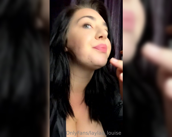 Laylaa_louise - I know times are hard and I’ve got you if you have got me swipe to keep nv (16.10.2022)
