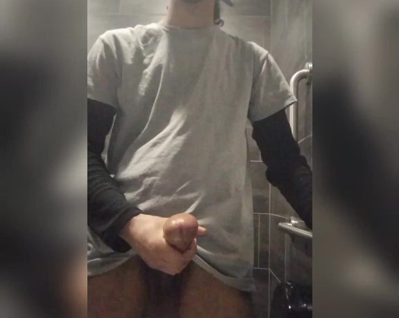 Shaunthehorsecock - I got so damn horny at work that I had to drag you into the bathroom w V4 (07.01.2022)