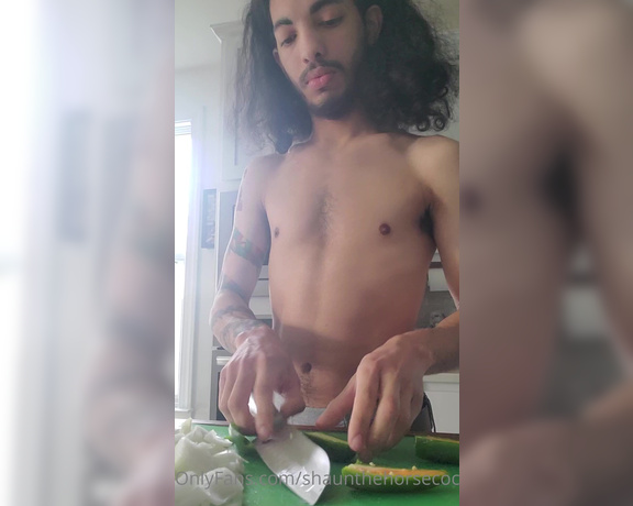 Shaunthehorsecock - Enjoy these videos of me preparing dinner O (21.12.2022)