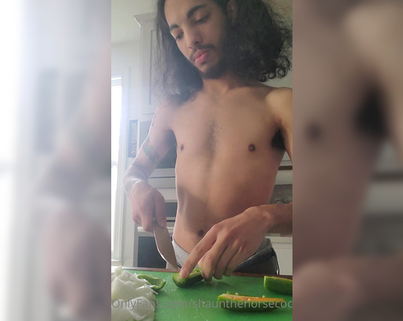 Shaunthehorsecock - Enjoy these videos of me preparing dinner O (21.12.2022)