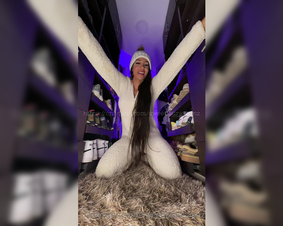 Sweetlaurasaenz OnlyFans Video4