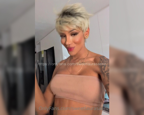 Sweetlaurasaenz OnlyFans Video109