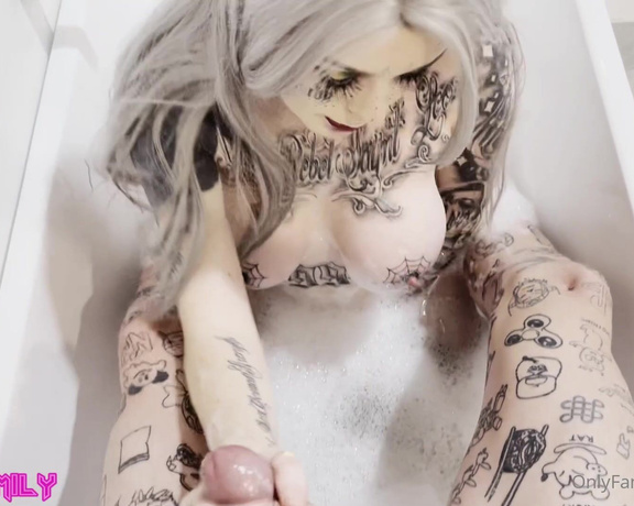 Inkxbby - Full bubble bath video to all my bored fans in lockdown xxxx G (24.07.2021)