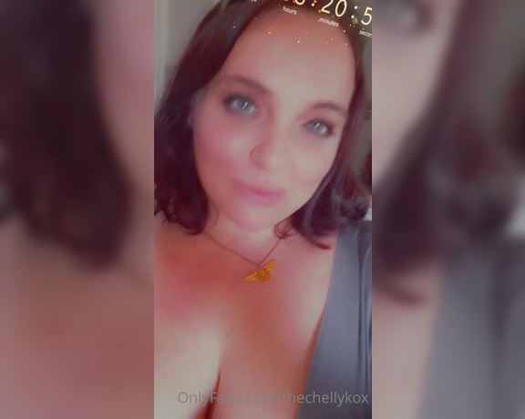 Thechellykox - Turn volume up.... lol Im out at a friends house for an early new year as we have lockdown and have f (31.12.2020)