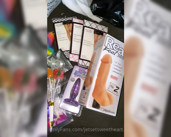 Jetsetsweetheart - A few new toys to use of myself or maybe my next girlgirl feature Who wants to see these babies i Z (18.10.2020)