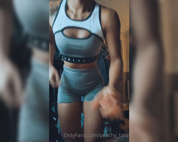 Peachy_tara - Want to undress me after gym Cu (07.06.2021)